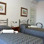 Donna Alda Capitello Dal 2012 Bed & Breakfast Villammare