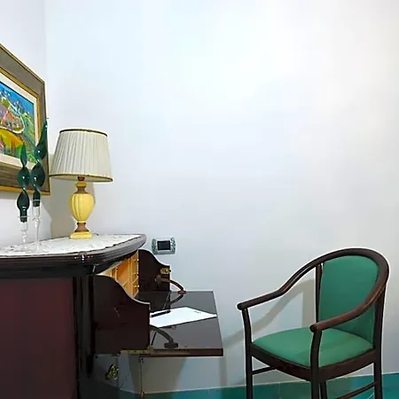 Bed & Breakfast Donna Alda Capitello Dal 2012 3*
