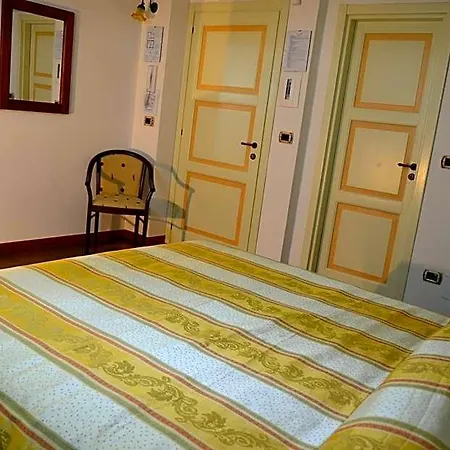 Donna Alda Capitello Dal 2012 Bed & Breakfast