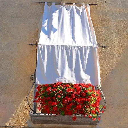 Donna Alda Bed & Breakfast